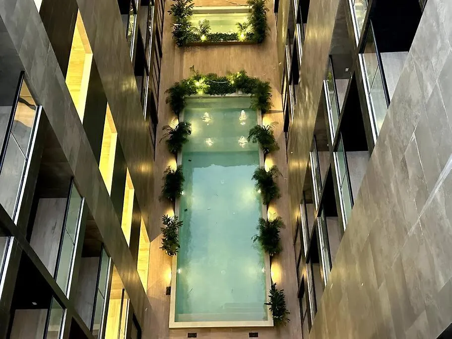 1Br Modern Apt With Rooftop Pool, Gym & Spa Playa del Carmen
