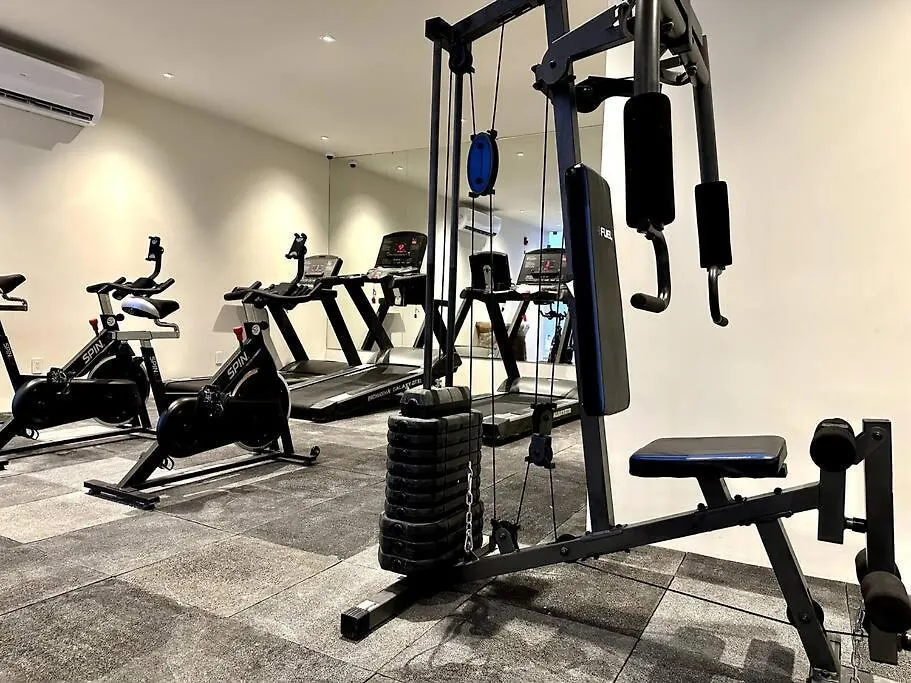 1Br Modern Apt With Rooftop Pool, Gym & Spa Playa del Carmen